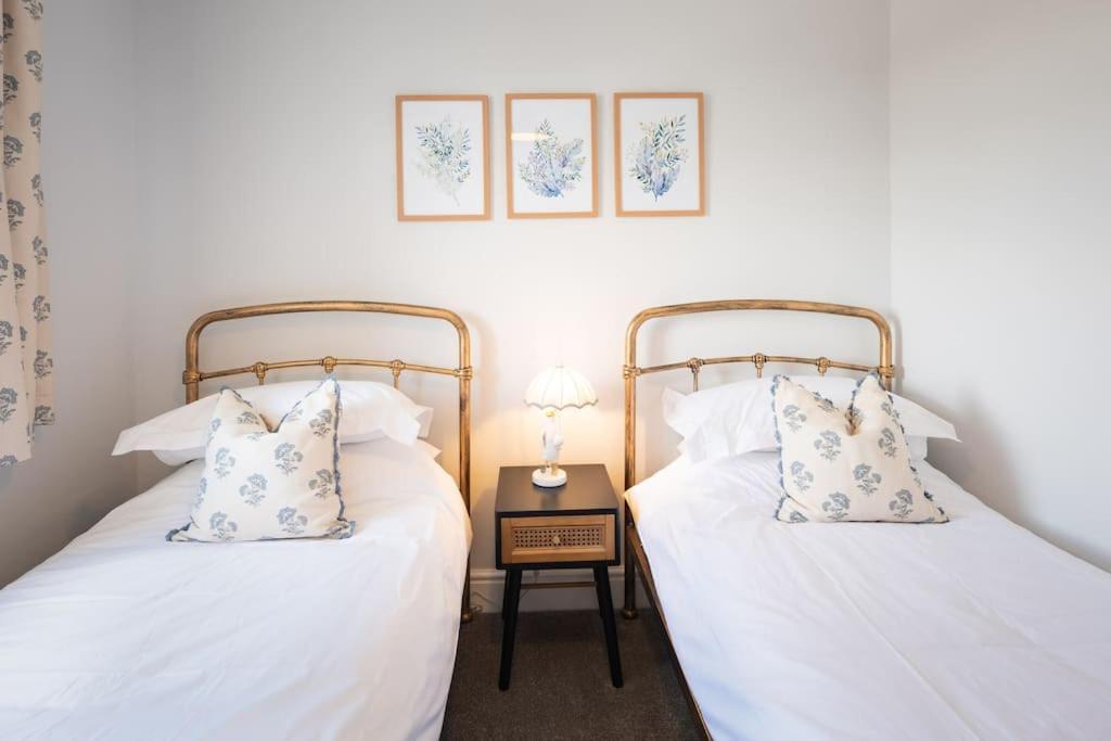 *Brand New* Olive Grove Cottage 토키 외부 사진